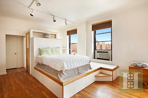 Rented by Halstead Real Estate | media 17