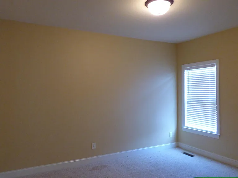 100 Mayfair Ct — Photo 25
