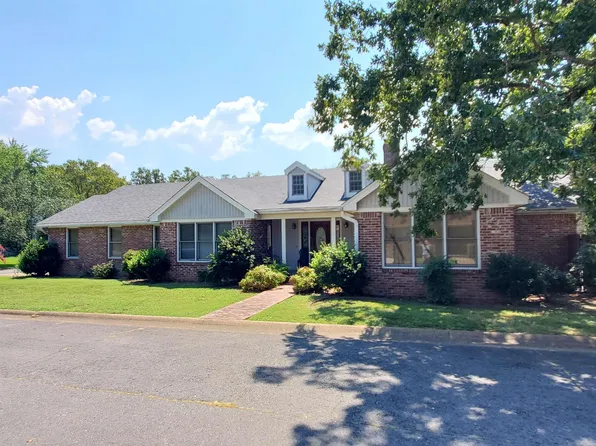 105 Waters Edge Cv, Hot Springs, AR 71901