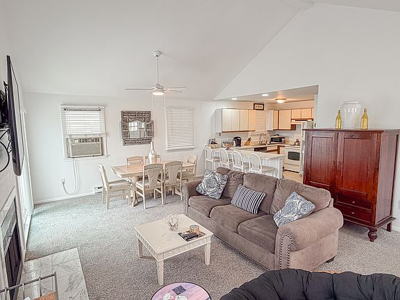 5th image of 29 Central Rd #2