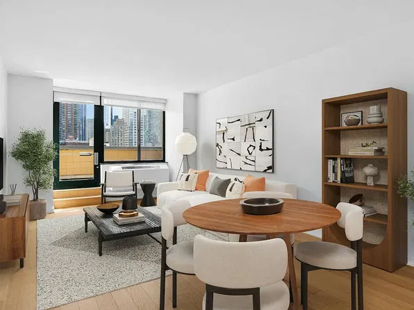 75 W End Ave, New York, NY
