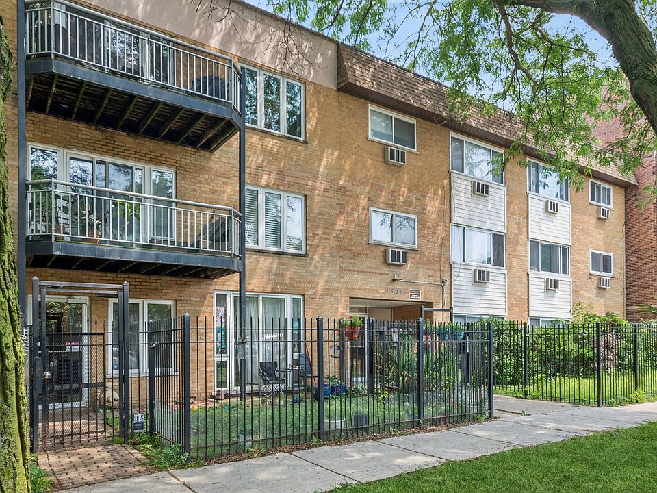 1st image of 1514 W Pratt Blvd APT 3B