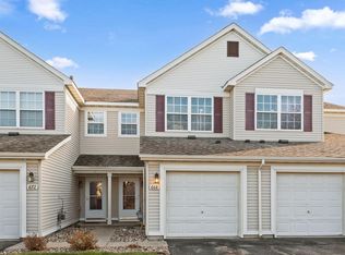 668 Cobblestone Way, Shakopee, MN 55379