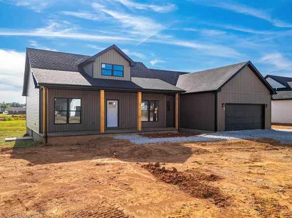 102 Planters Way, Auburn, KY 42206