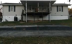 3rd image of 400 Gallup Ave