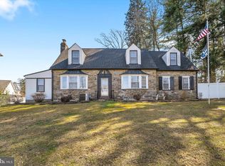 13497 Trevose Rd, Philadelphia, PA 19116