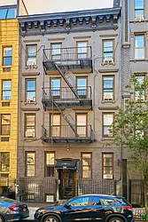 326 East 74th Street in Lenox Hill