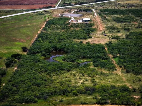 5160 Fm 2652, Loving, TX 76460