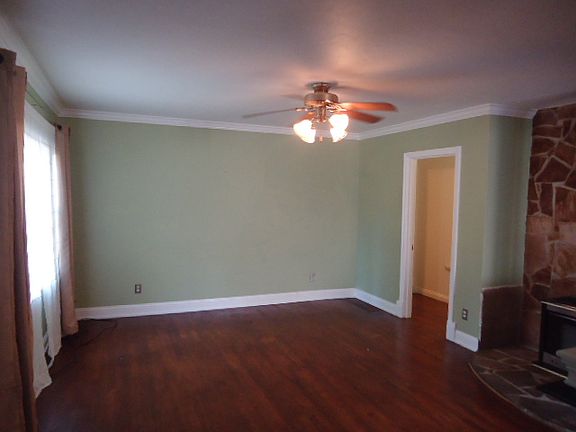 2nd image of 1705 Arcadian Ave