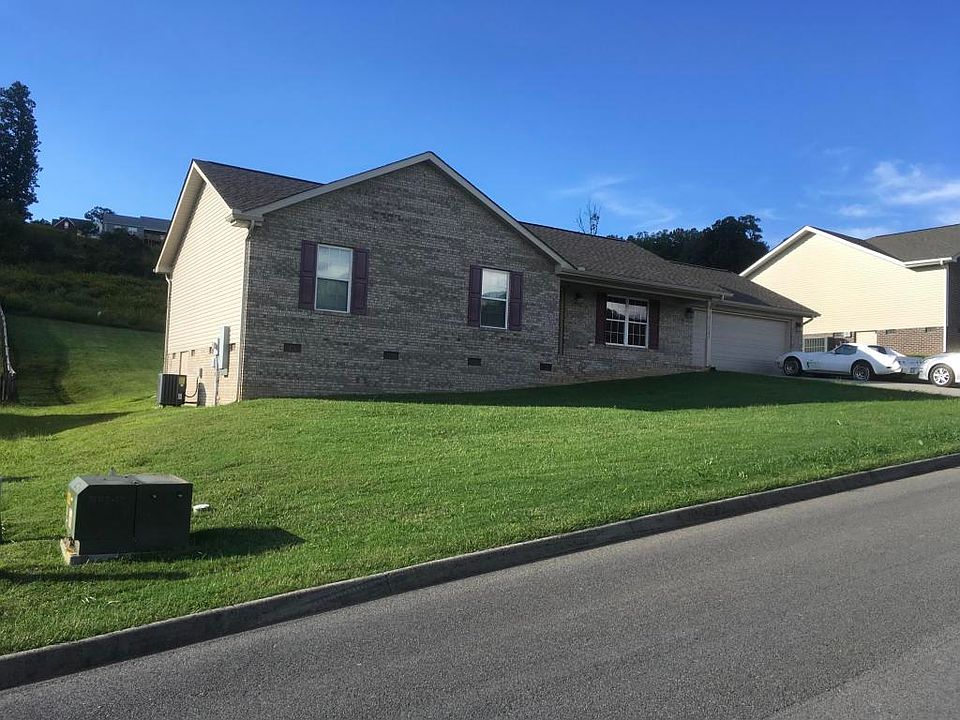 2nd image of 512 S Glen Rd