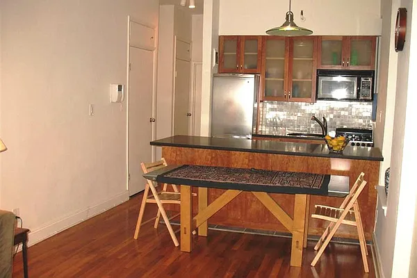 Sold by Corcoran | media 23