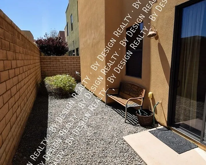 334 E Cedarvale Rd — Photo 34