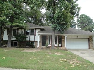 2913 W Cherokee St, Springfield, MO 65807