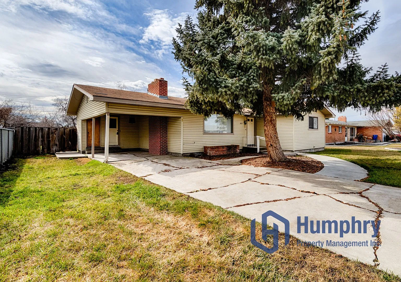 Nice home located off of Cleveland Blvd. near downtown Caldwell — Photo 2