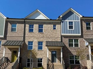 136 Panther Point Ln #14, Lawrenceville, GA 30046