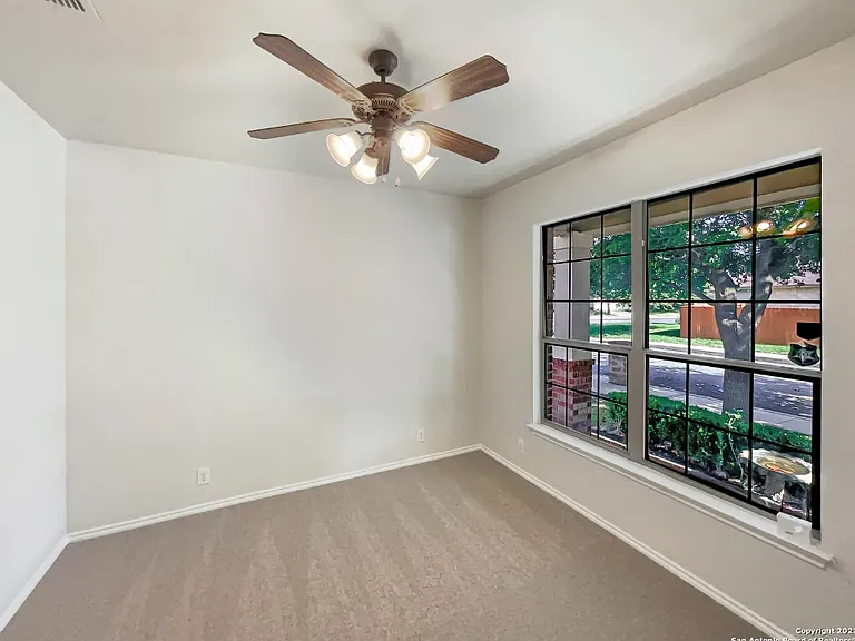 10410 Elizabeth Ct — Photo 20