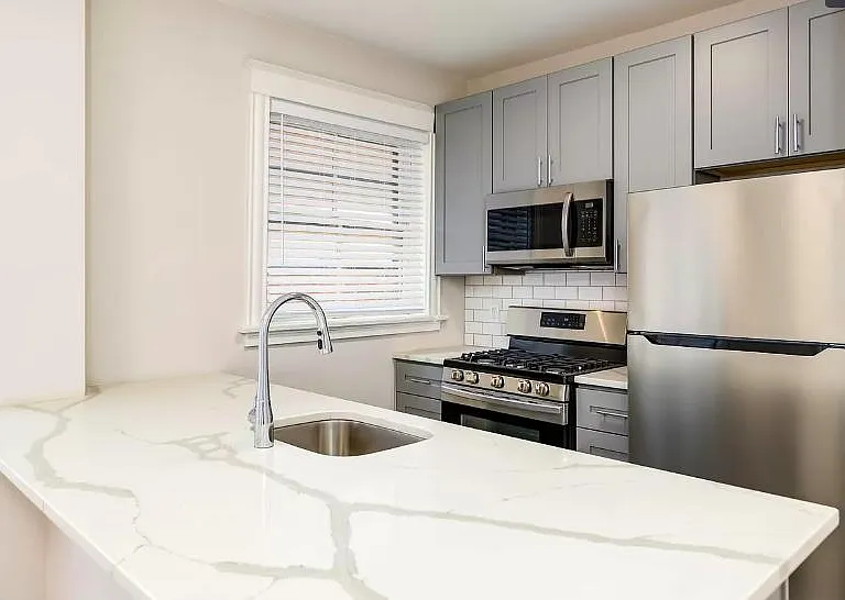 2047 Maury Ave #1-N — Photo 2