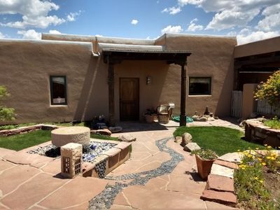 68 Camino De Los Arroyos, Ranchos De Taos, NM, 87557