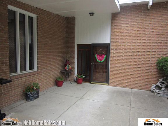 2nd image of 1130 W Pioneers Blvd