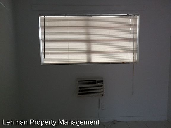 4th image of 125 SW 5th Ct #5564249