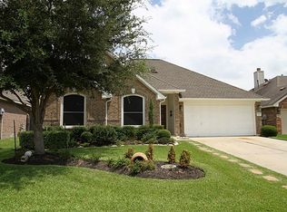 7506 Golden Thistle Ln, Cypress, TX 77433