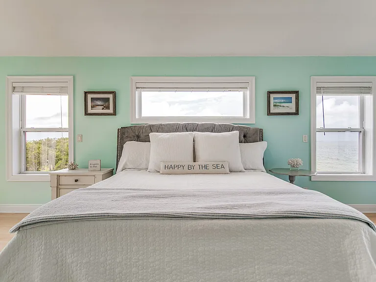 20 Baybridge Dr — Photo 59