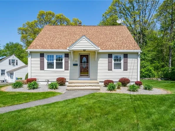 136 Celia Drive, Waterbury, CT 06705