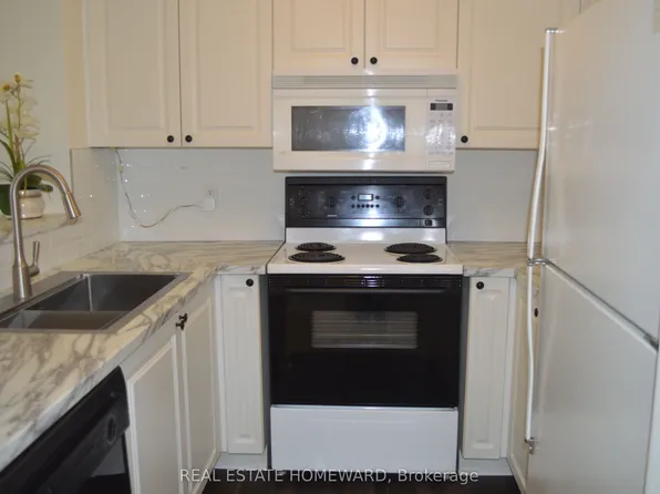 18 Pemberton Ave, Toronto, ON