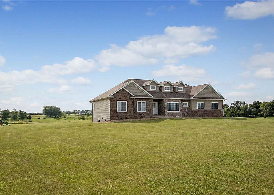 1st image of 2486 Heritage Dr