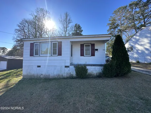 904 & 902 N King Street, Windsor, NC 27983