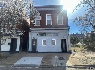 4656 Virginia Ave, Saint Louis, MO 63111