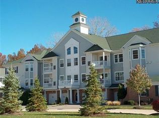 518 Aqua Marine Blvd, Avon Lake, OH 44012