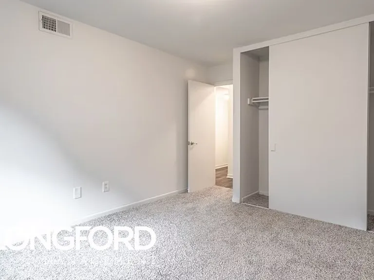 Sonoma Woods Apartments — Photo 10