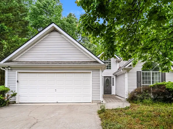 1322 Sweetwater Ct, McDonough, GA 30253
