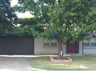 340 Lena Ln, Burleson, TX 76028