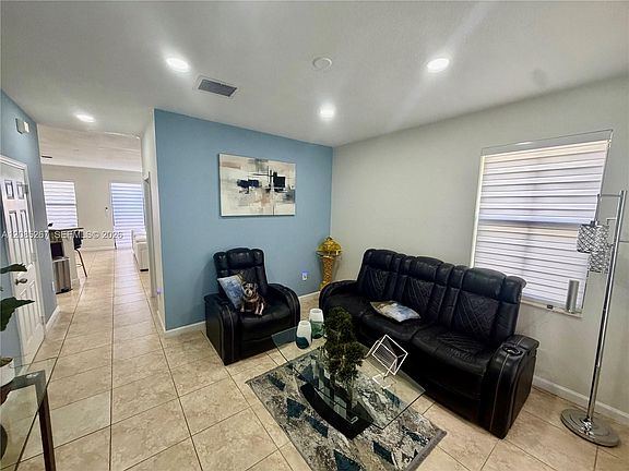 4th image of 23460 SW 112th Ct
