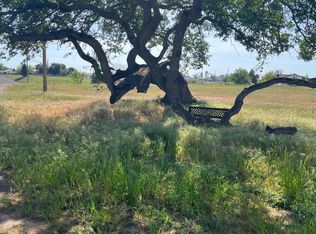 2085 Village Dr, Ione, CA