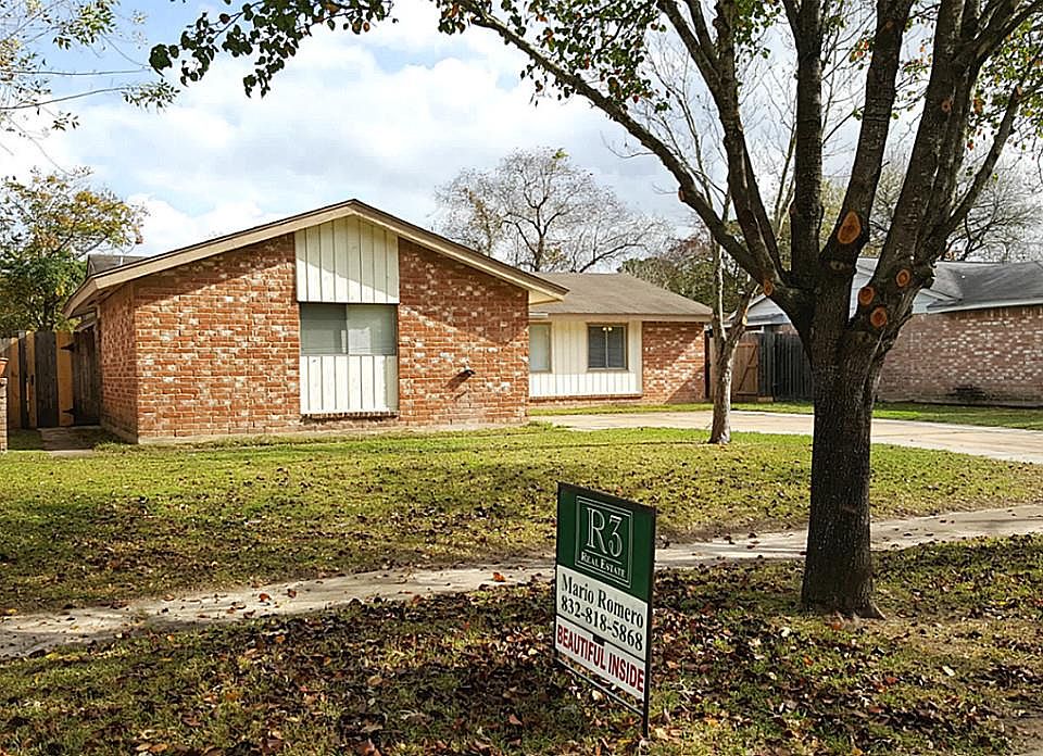1st image of 7734 Smokey Wood Ln