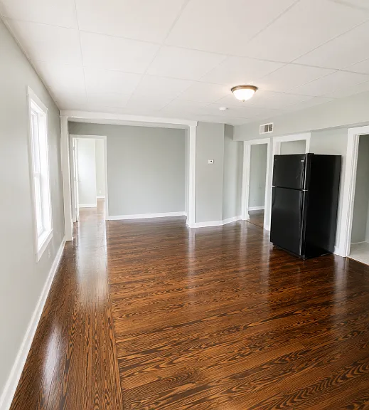 766 Plymouth Ave Fall River MA Spacious 3BR, 1BA w/ Large Master & Off Street Parking — Photo 5