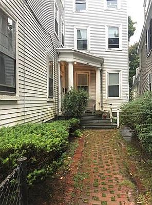 1st image of 364 Essex St APT 4