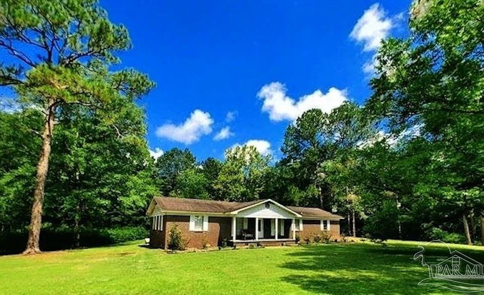 1st image of 2934 Barlow Rd