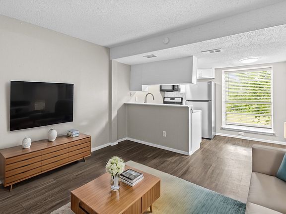 2nd image of 6301 Berkman Dr APT 209