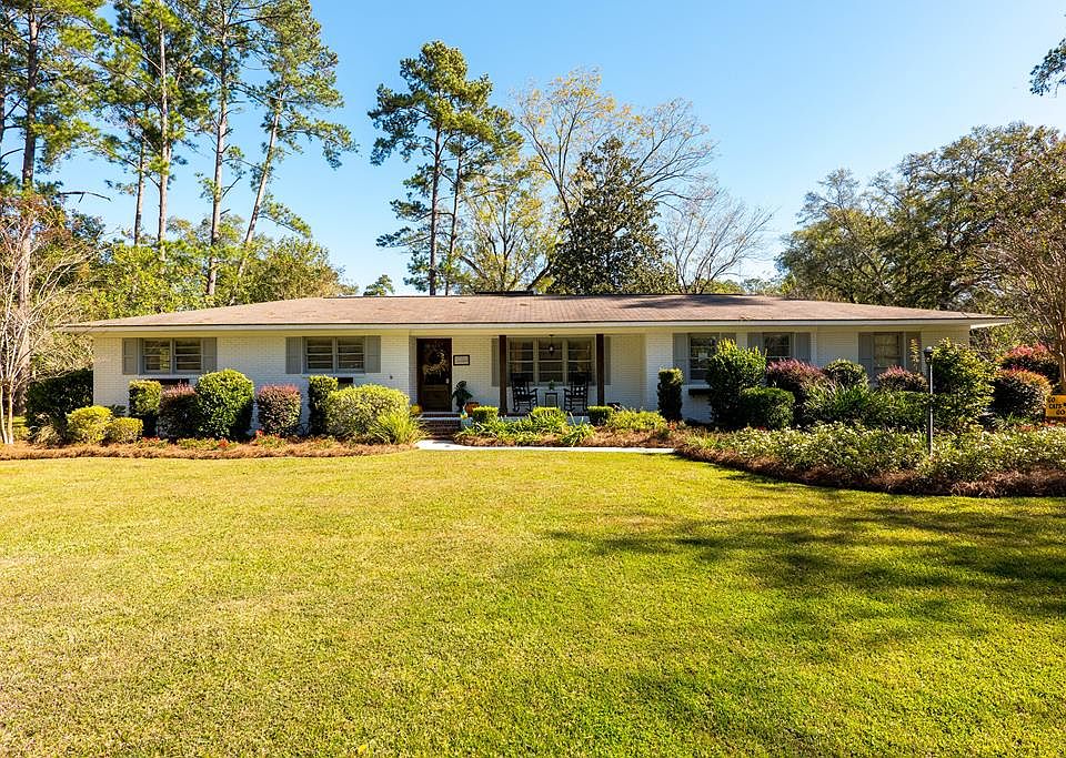 2205 Young Dr, Valdosta, GA 31602 | Zillow