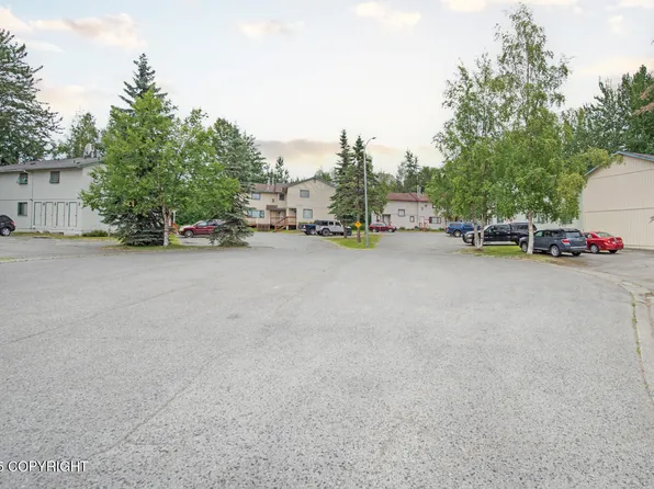 1900-1941 Marthas Vineyard Cir, Anchorage, AK 99507