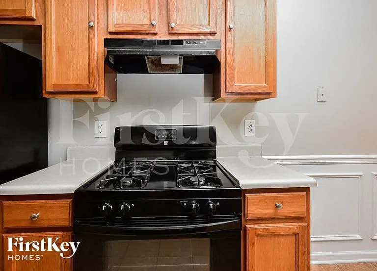 6272 Lake Valley Point — Photo 7