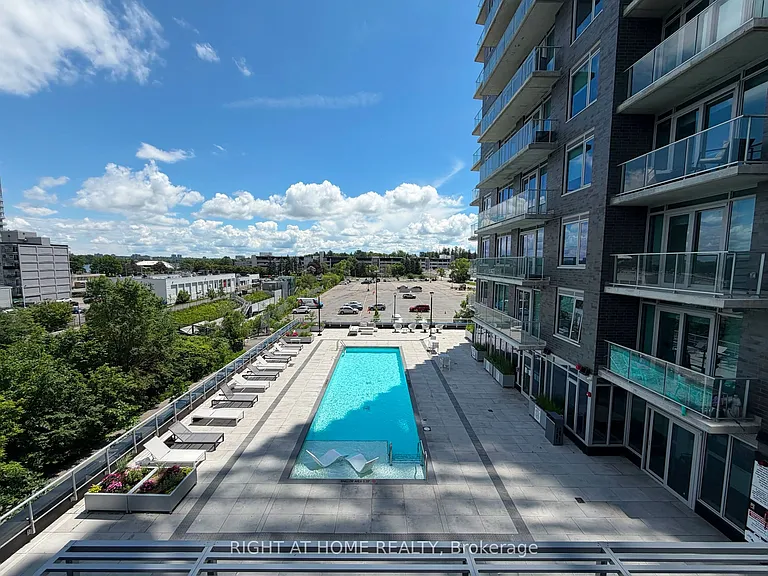 111 Champagne Ave S #309 — Photo 29