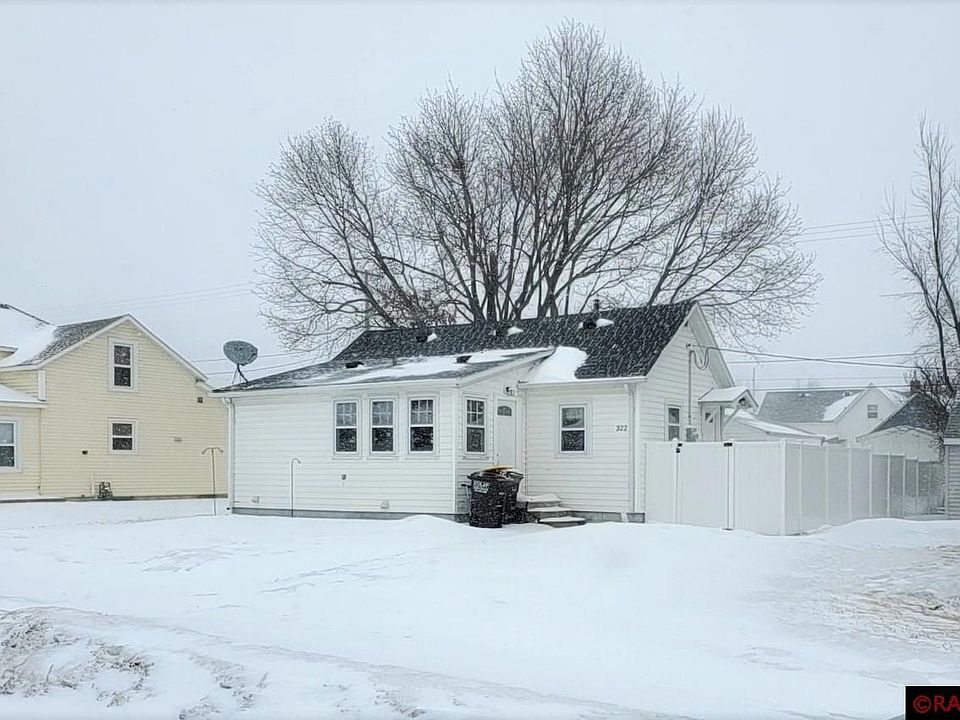 1st image of 322 S Lincoln St