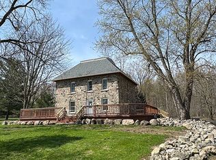 5660 Mill St, Peck, MI 48466