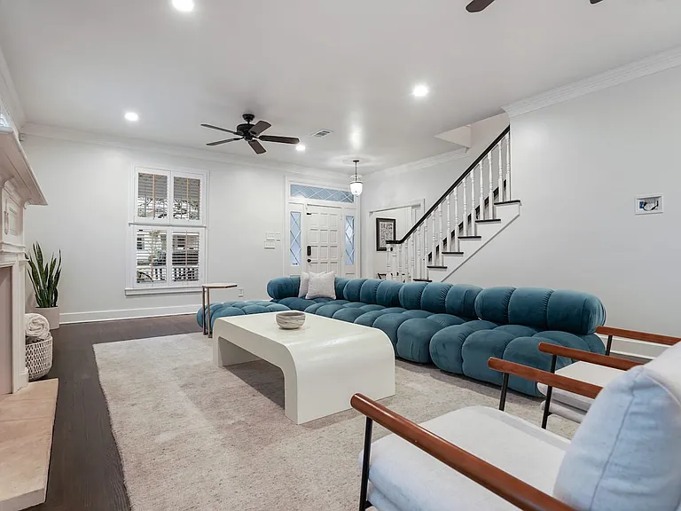 1802 Brackenridge St — Photo 4