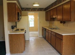 7736 Kingsmeade Rd, Powell, TN 37849